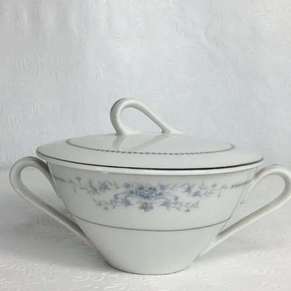 Vintage Towne House China Covered Sugar & Creamer Set Providence Pattern Japan